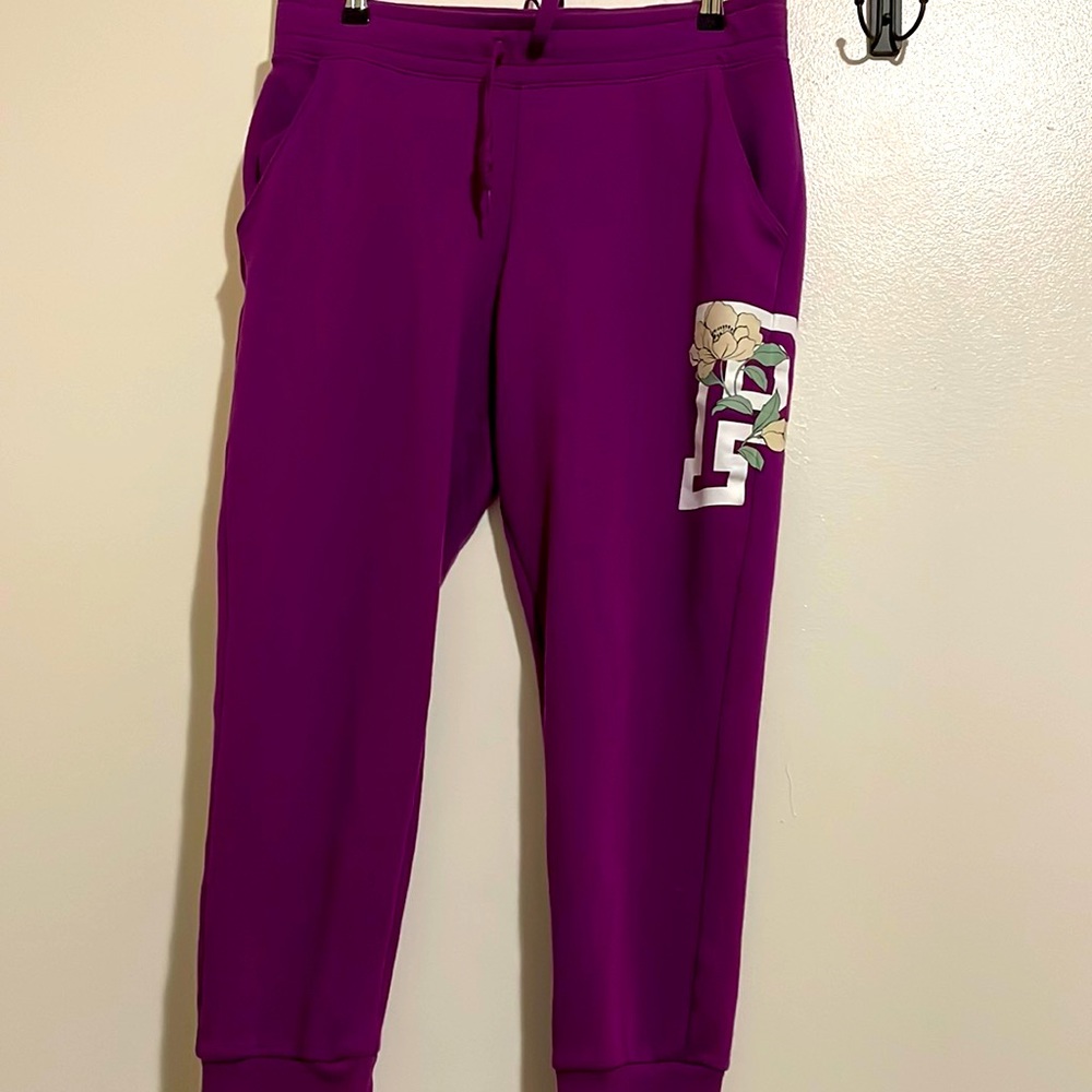 Victoria’s Secret PINK - Purple Joggers Lg